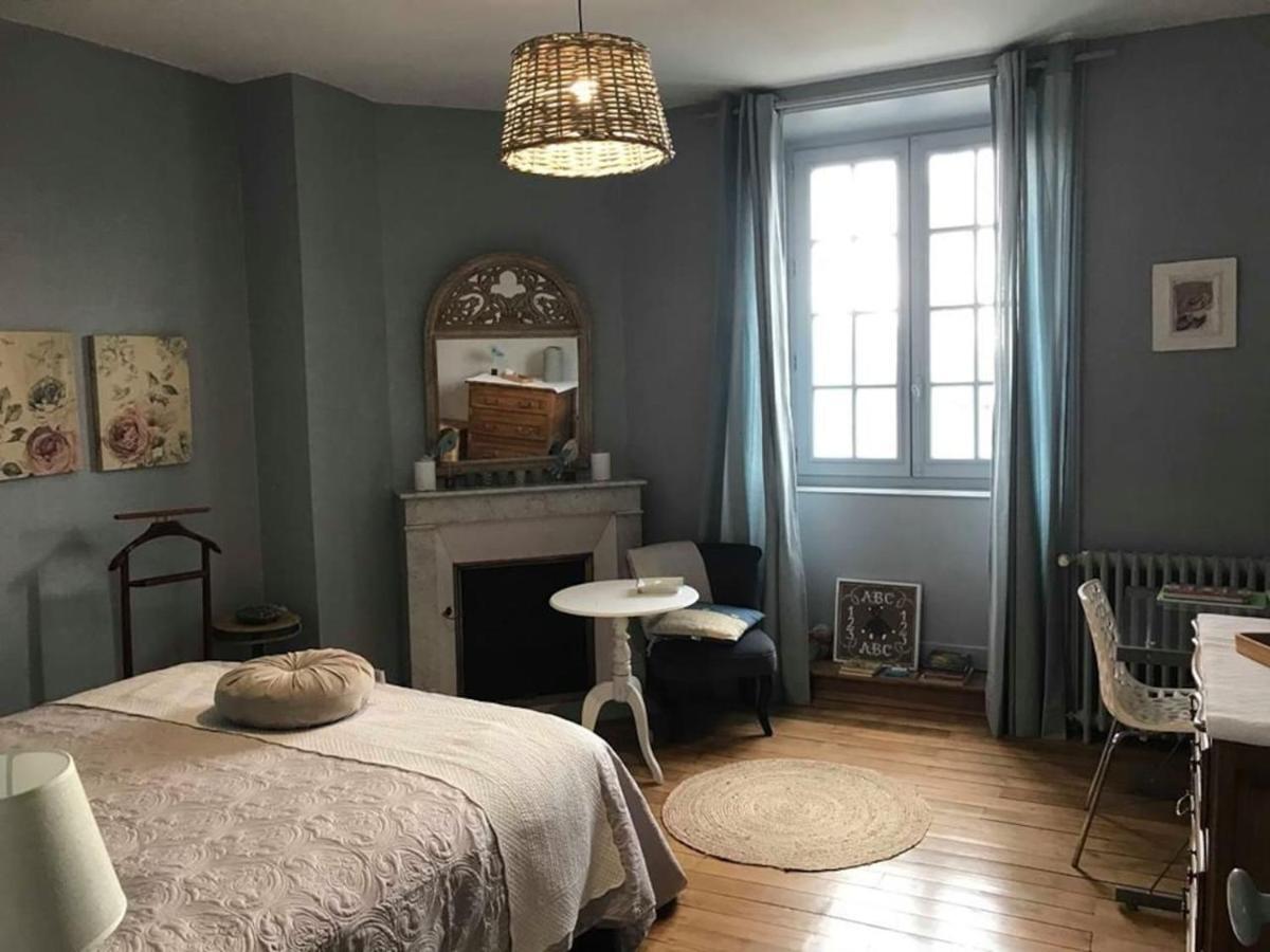 Le Compostelle Chic, Charme, Confort, Cocooning 80 M² Saint-Léonard-de-Noblat Exteriör bild